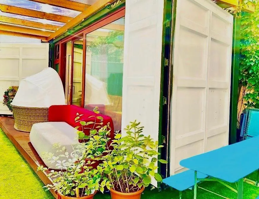 Designer Tiny House With Wraparound Sun Terrace & Garden Lounge Apartment Berlin
